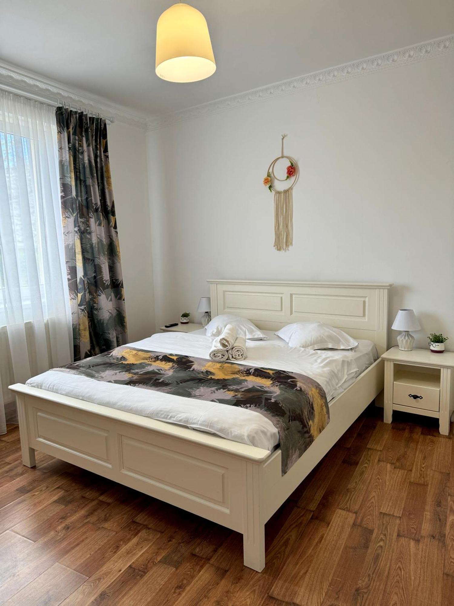 Flh - Mira Apartments Сибиу Екстериор снимка