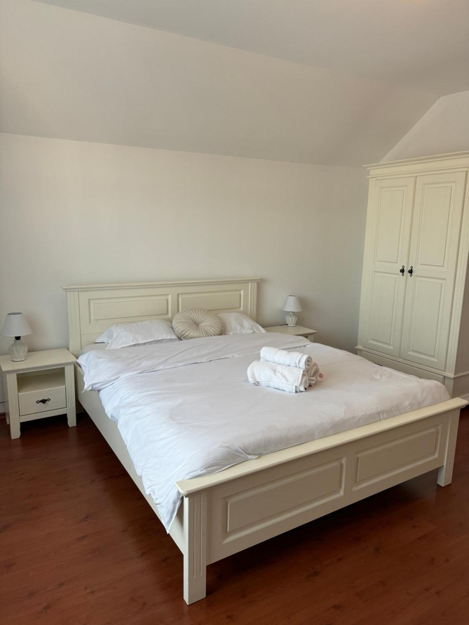 Flh - Mira Apartments Сибиу Екстериор снимка
